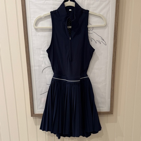 Wilson Dresses & Skirts - Wilson tennis dress navy size small